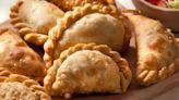 La verdadera historia de la empanada: cómo una comida persa se transformó en un ícono nacional