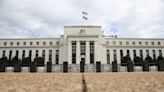 Fed no recortará tasas la próxima semana, pero señalará posible baja en septiembre Por Investing.com