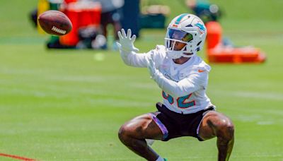 Two rookies unavailable as Dolphins’ first-year players report to training camp