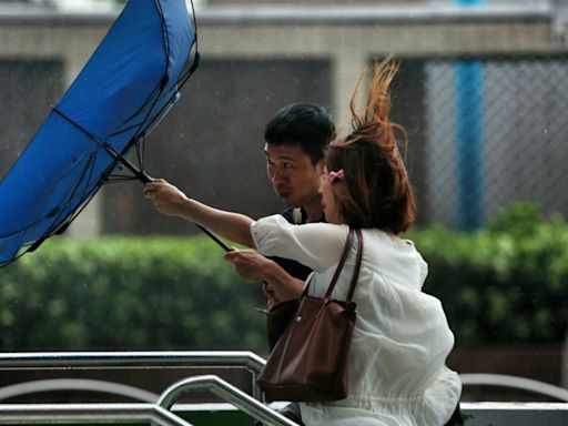 氣象預報》下波鋒面更強「雷雨炸全台」！颱風艾維尼最快周末生成，最新路徑曝光-風傳媒
