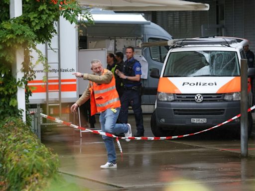 Boys out of critical condition after Zurich stabbings