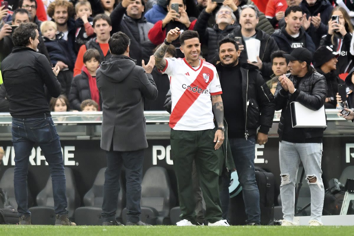 River Plate fans sing racist chant about France team to Enzo Fernández