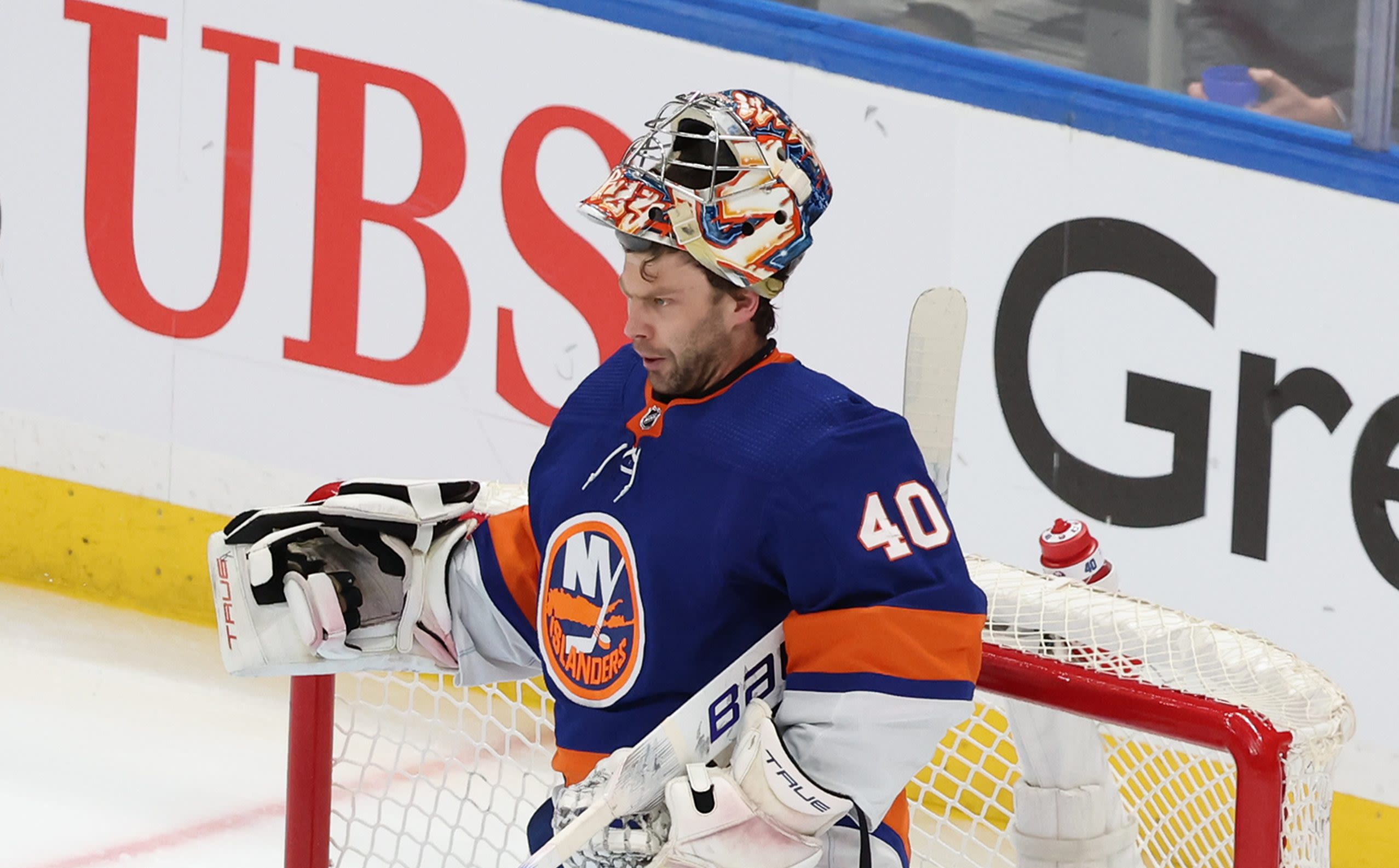 Unflappable Semyon Varlamov now the go-to guy in net for on-the-brink Islanders | amNewYork