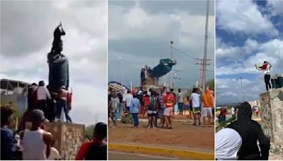 Venezolanos derriban estatua de Chávez y toman las calles
