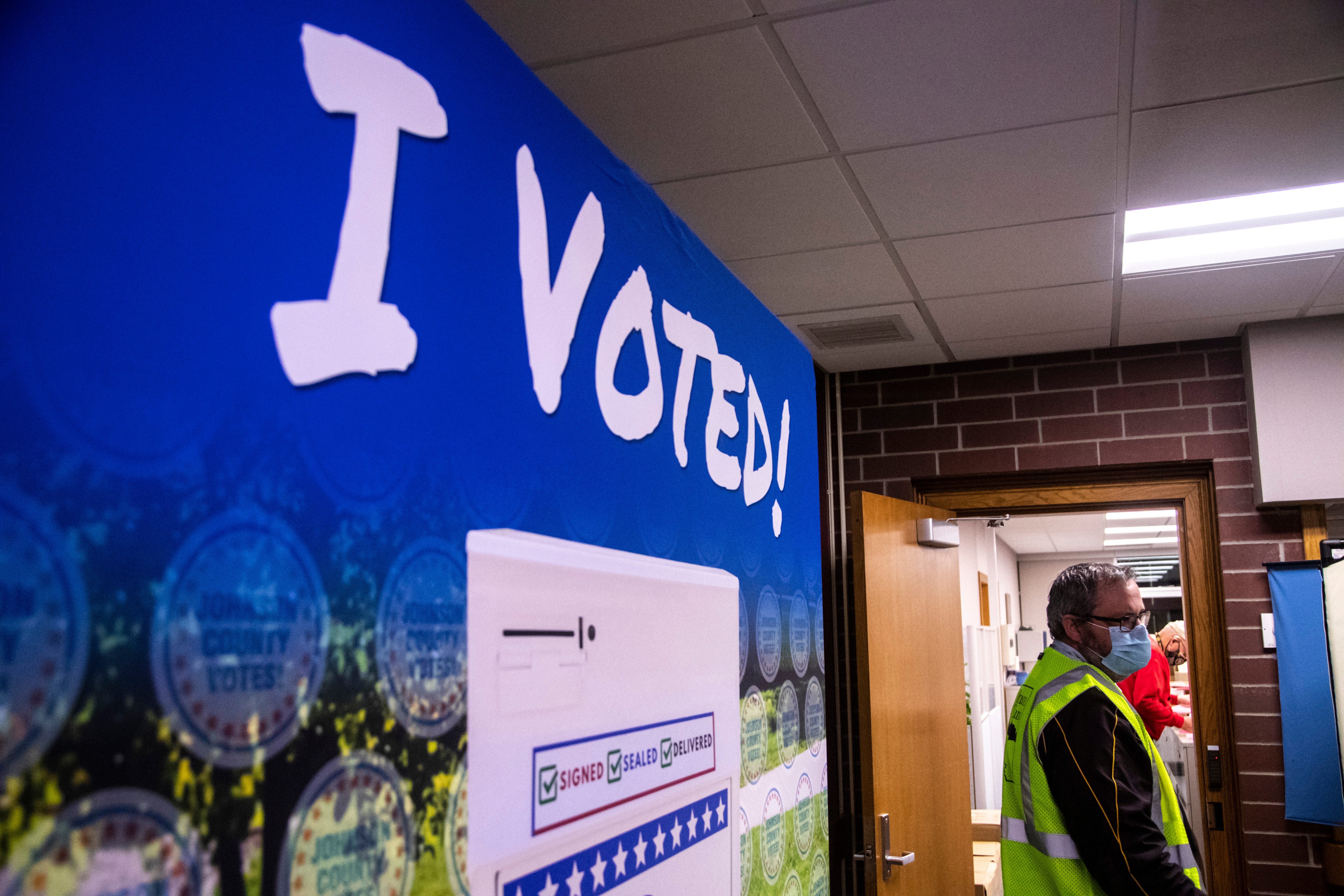 Polling places, candidates and more: Everything to know ahead of June 4 primary in Johnson County