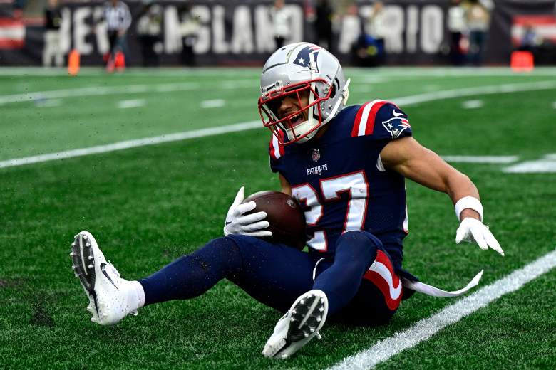 Patriots Rookie 'Has a Chance' to Replace Active Defensive Player