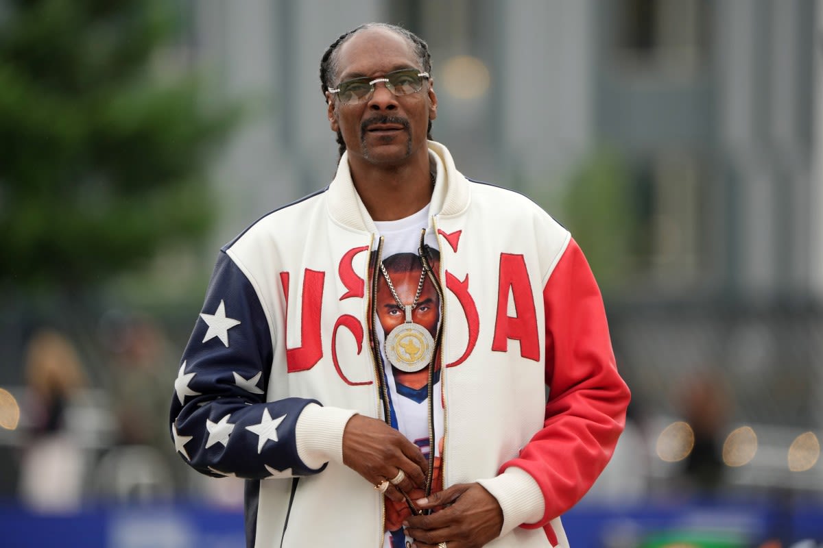 Snoop Dogg Reveals Incredible Olympics Outfit for Team USA Beach Volleyball Match