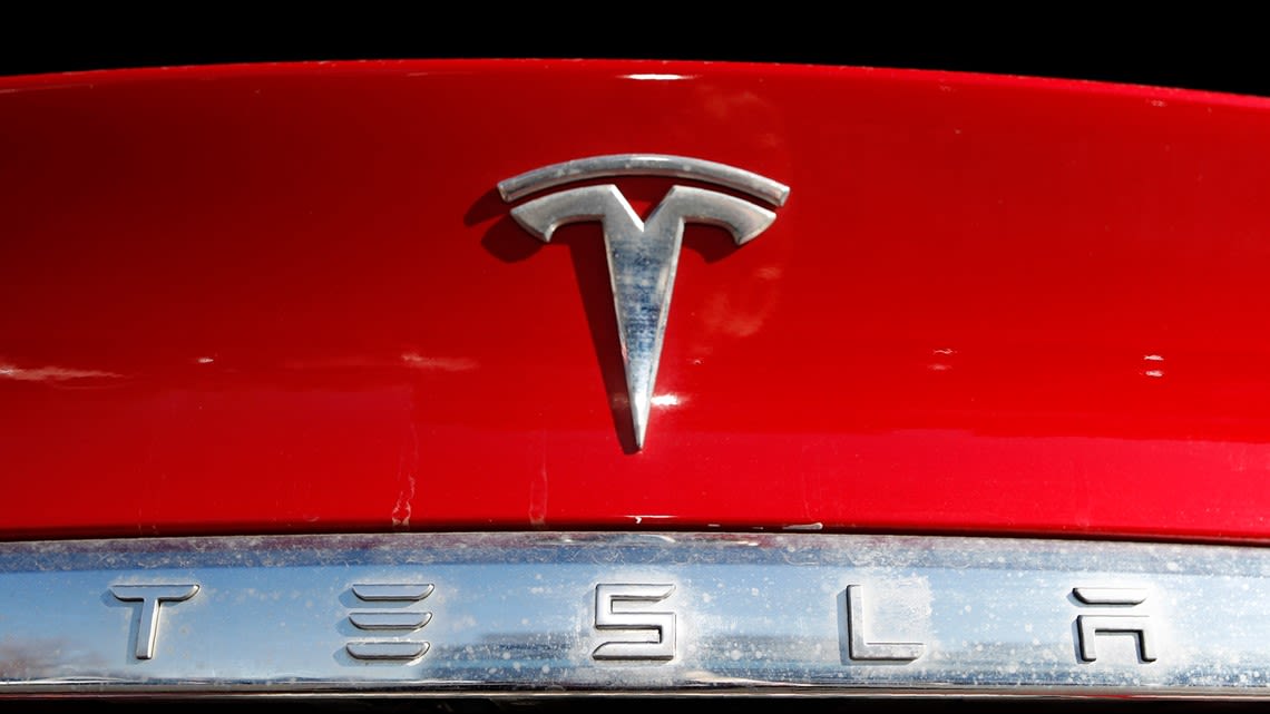 Tesla recalling more than 125,000 vehicles to fix seat belt warning system