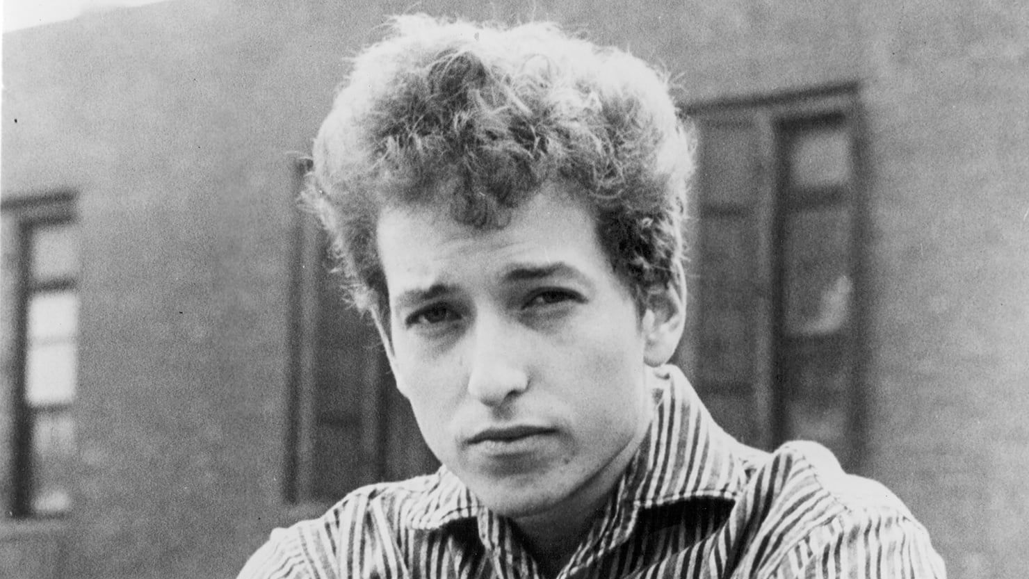 How Bob Dylan Viciously Cut His Competition Down to Size