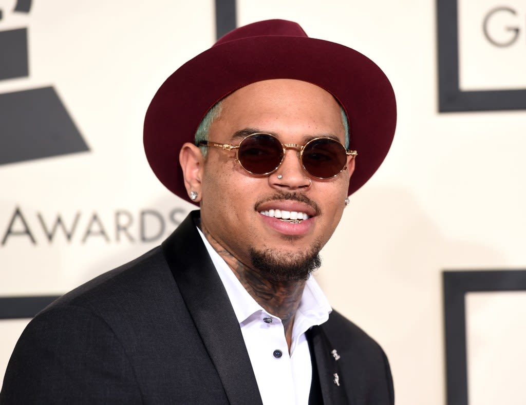 Chris Brown Reflects On Unnamed Rapper’s Absurd Club Rant, Fans Speculate It Was Ye