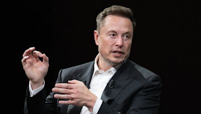 Joe Rogan Says Elon Musk Is His Favorite Billionaire: 'I Will Buy Teslas As Long As They Sell Them Just...