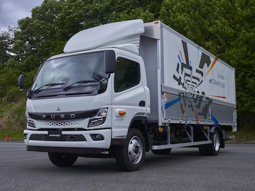 FUSO「堅達」Canter 為何捨油電動力改推純電動？戴姆勒亞洲商車高層親回應 - 自由電子報汽車頻道