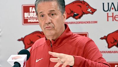 Arkansas and coach John Calipari will face former team at Kentucky in SEC next season