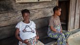 “Muchas mueren de camino al parto”: el pueblo que salva a las mujeres embarazadas en el corazón de África