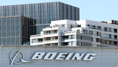 Boeing is celebrating the latest employee to come forward with dirt on the company 'for doing the right thing'