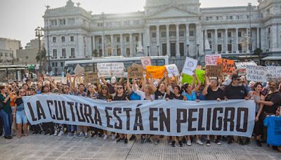 Una sensación "agridulce" en el ámbito cultural | Después de la aprobación de la Ley Bases