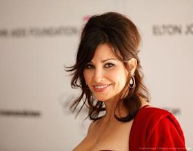 Gina Gershon