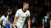 Harry Kane celebró su partido 100 en Inglaterra de la mejor manera: con dos goles por la Nations League