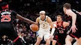 De vuelta en casa, Nembhard anota 25; Pacers ganan a Raptors