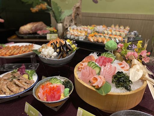 飯店自助餐推出秋季饗宴 松葉蟹吃到飽