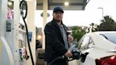 Gas price drop hits 30 straight days as oil prices continue collapse