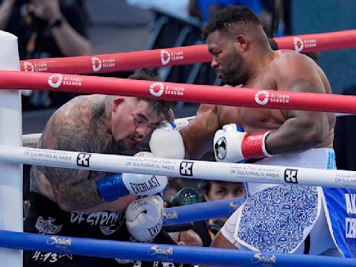 Andy Ruiz tiene pobre actuación pero rescata empate ante Miller en Los Ángeles