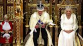 El rey Carlos III desgrana las 40 leyes que plantea Starmer para revitalizar el Reino Unido
