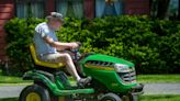 What's the best time of day to mow in Oklahoma? How to help your lawn (and neighbors)