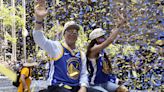 Warriors' Lacob strikes rare mix as popular and profitable owner