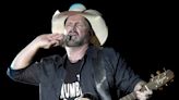 Fans of Garth Brooks Cause Small Earthquake During LSU Concert