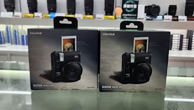 [新機到場] Fujifilm 全新 Instax mini 99 有貨到！ - DCFever.com