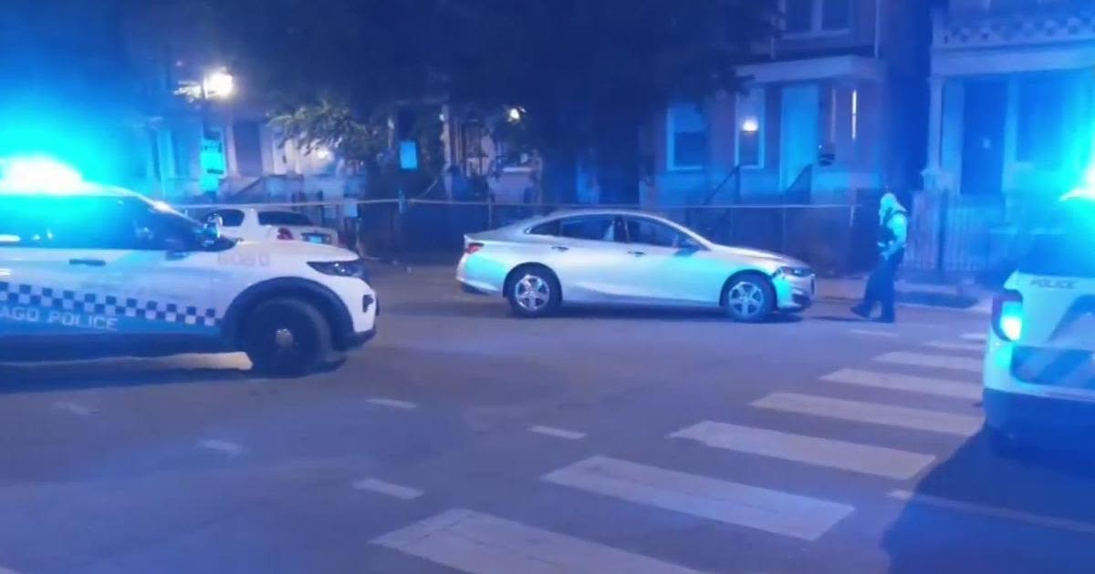 5 people injured in mass shooting on Chicago's West Side