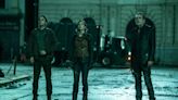 ‘The Walking Dead’ Unveils ‘Dead City’ Spinoff First Looks; Jeffrey Dean Morgan & Lauren Cohan Hit The Post-Apocalypse Big...