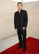 Desmond Harrington