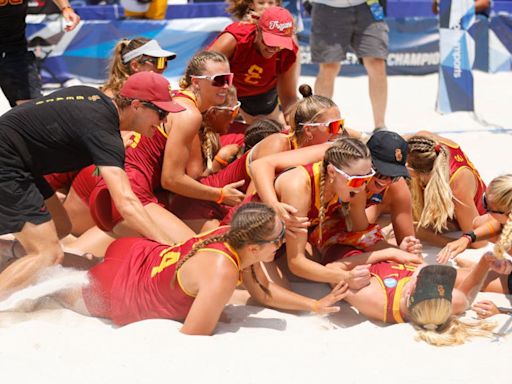 USC women take down UCLA for 4th consecutive beach volleyball championship