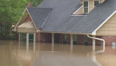 Montgomery County flooding: Homes in River Plantation taking on water after severe thunderstorms