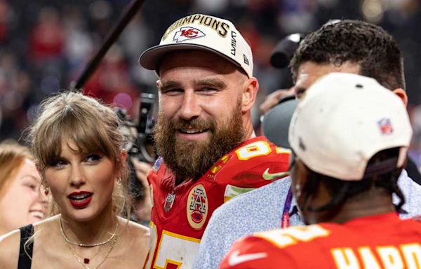 Taylor Swift Fans Are Totally Melting Over Intimate New Photo With Travis Kelce: Look at 'the Hand Placement'