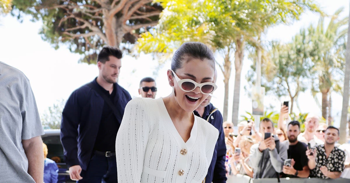 Selena Gomez Does “Ladies Who Lunch” Style In Cannes