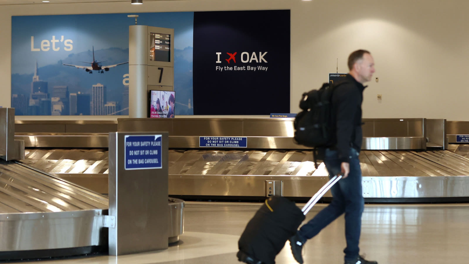 'San Francisco Bay Oakland International Airport'? Lawsuit seeks to prevent name change