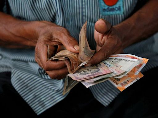 Rupee awaits Powell's comments, US inflation after failure to breach 83.50/USD