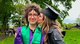 Luciana Gimenez comemora formatura de filho com Mick Jagger em faculdade em Nova York