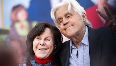 Jay Leno & Wife Mavis Have Red Carpet Date Night Amid Her Dementia Diagnosis & Conservatorship News | Access