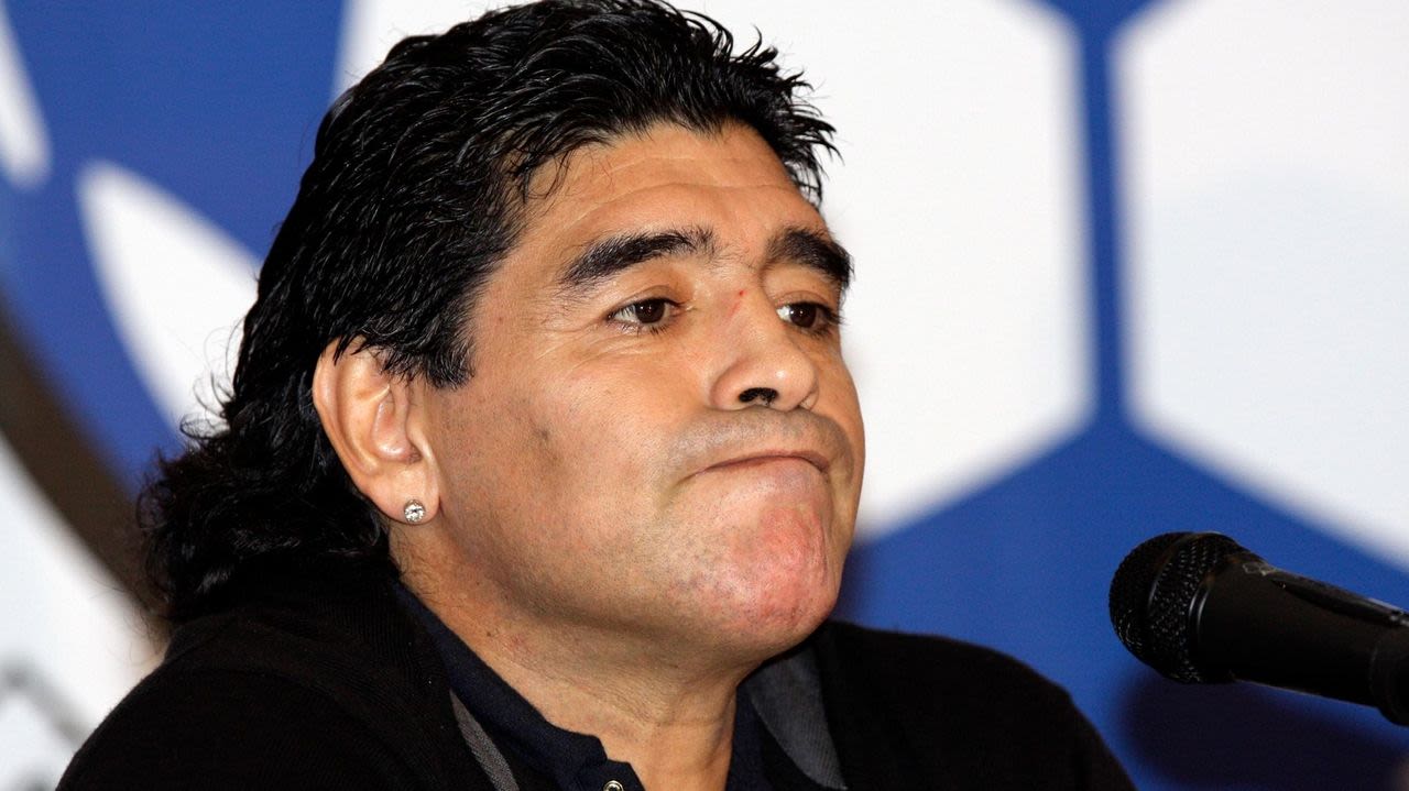 Maradona's children want to transfer his body from cemetery to a mausoleum