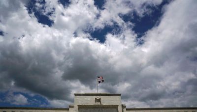 Possible Fed interest rate cuts "off the table for now" - Bank of America By Investing.com