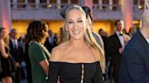 Sarah Jessica Parker Pulls a Carrie Bradshaw in Mismatched Shoes at New York City Ballet Gala