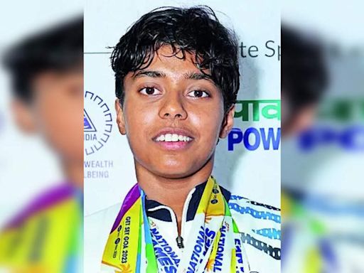 Teen Dhinidhi set to be Youngest Indian Swimmer at Paris Olympics | Bengaluru News - Times of India