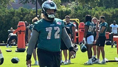 Eagles Offensive Lineman Plays Iron Man: 'You Have To Earn It At This Time Of Year'