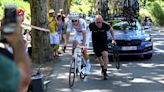 Mathieu van der Poel - the best bike handler in the world? Dutchman shows off skills at Tour de France - Eurosport