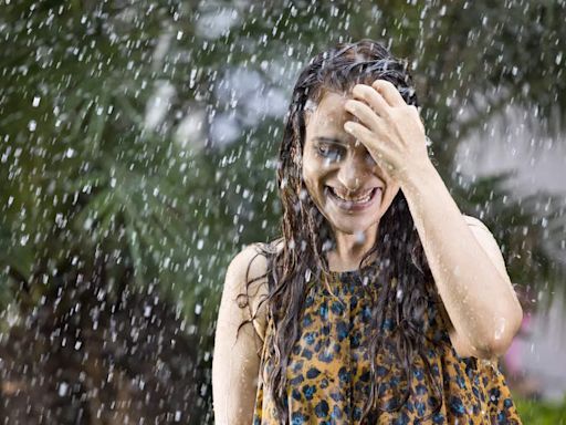 Expert insights for monsoon skincare and haircare tips - Times of India