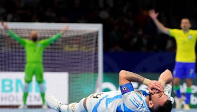 Argentina perdió contra Brasil por 2-1 la final del Mundial de futsal: una derrota que se explica por la actuación del arquero campeón